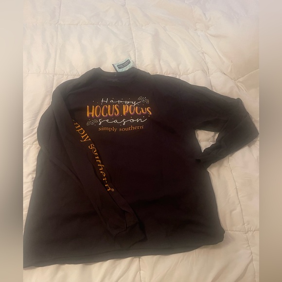 Simply Southern Hocus Pocus Halloween Shirt Women’s Size XL NWT Long Sleeve - Picture 5 of 5